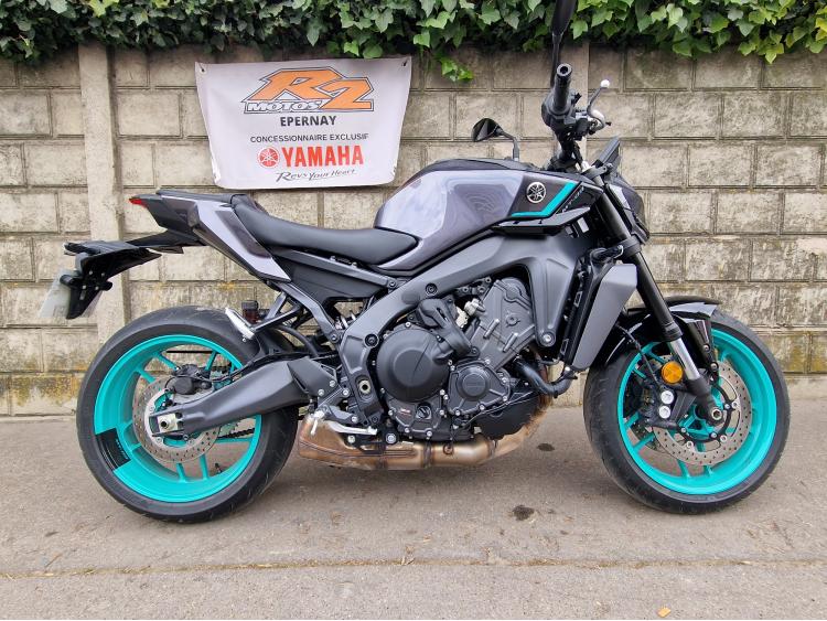 YAMAHA MT-09 Y-AMT 2024
