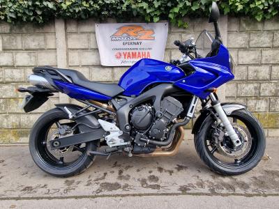YAMAHA FZ6 600 FAZER