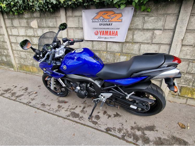 YAMAHA FZ6 600 FAZER
