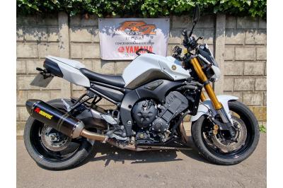 YAMAHA FZ8