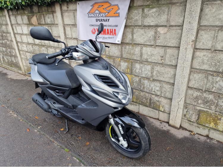 YAMAHA AEROX 4
